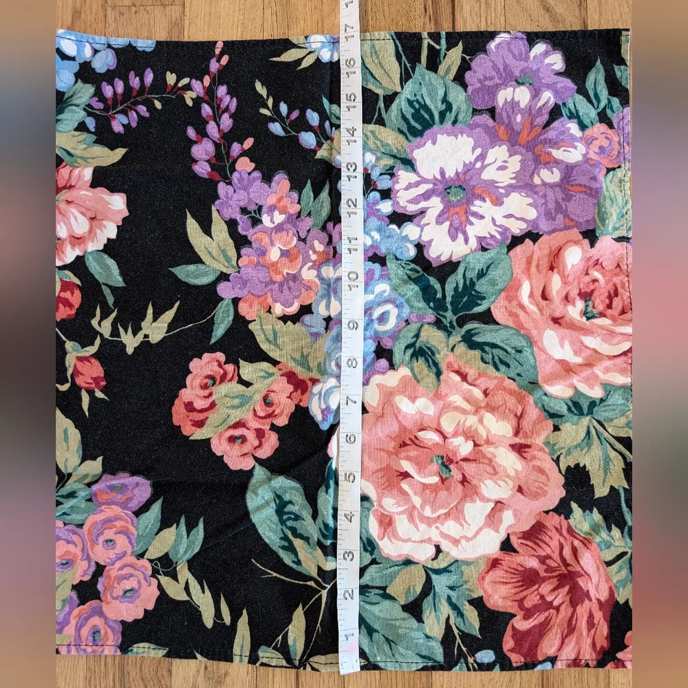 Vintage 90s Black Floral Napkins Set Of 10 Cottagecore Beautiful Flowers